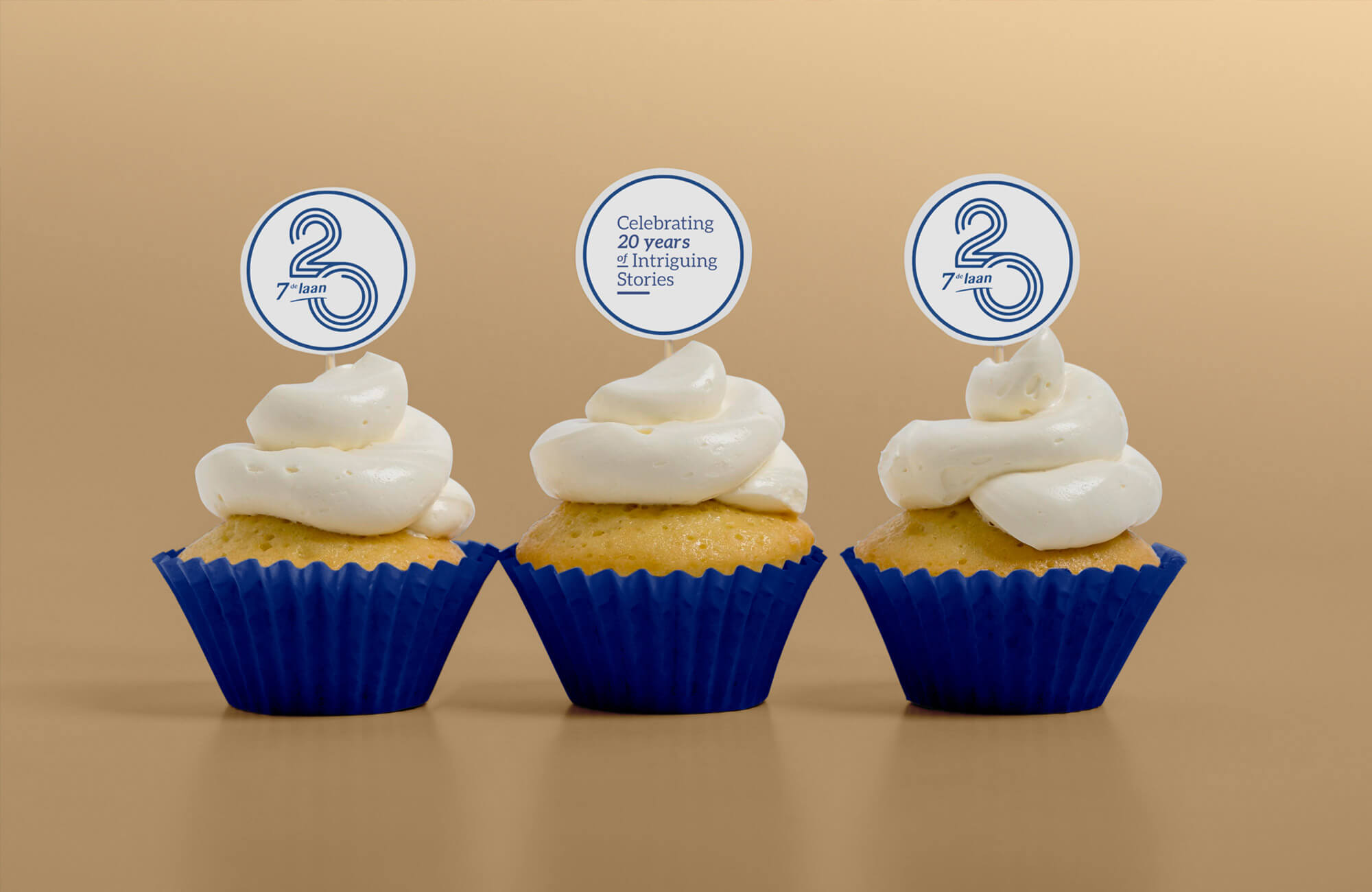 7de Laan 20yrs cupcake branding